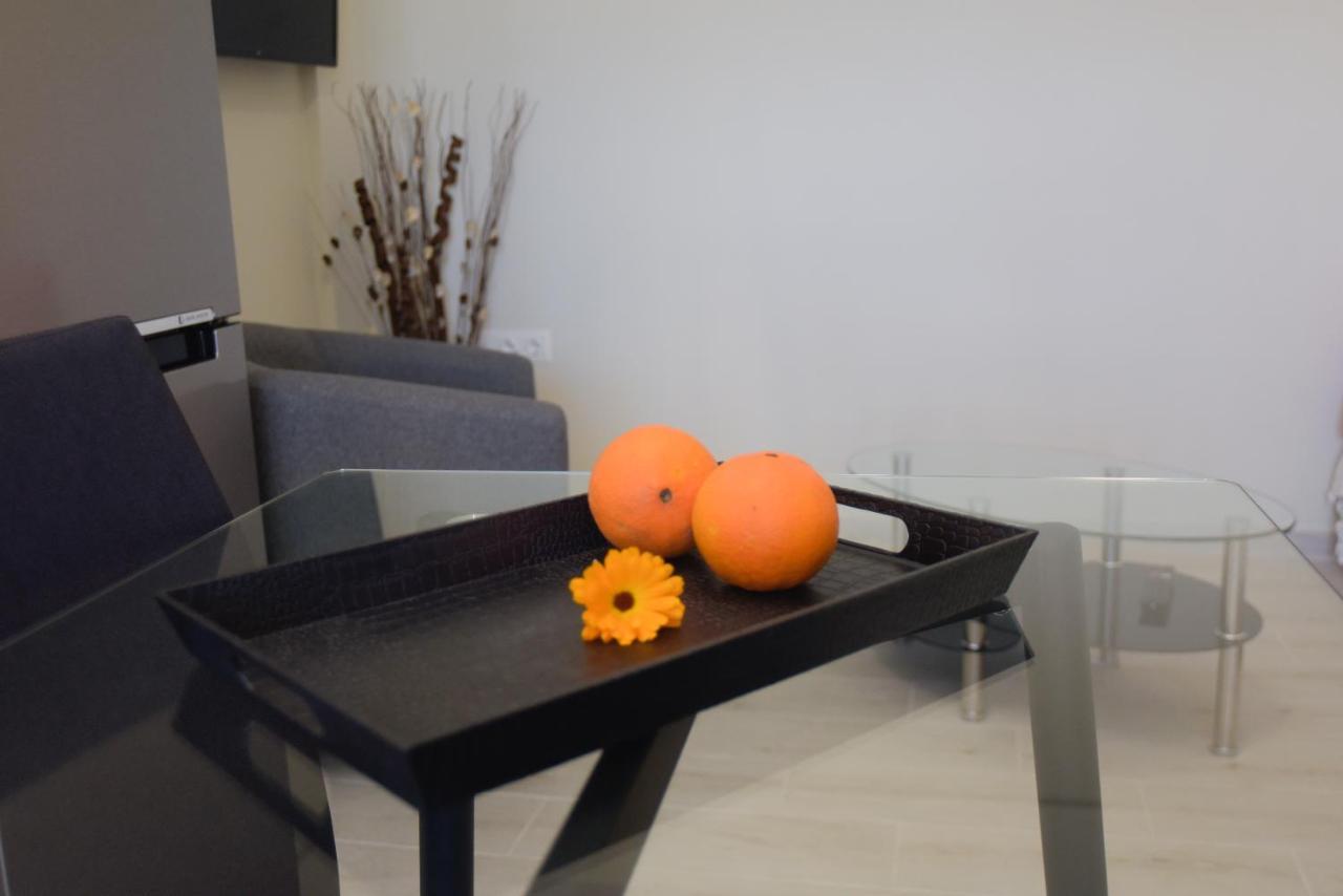 Mistral Apartments Kariótai エクステリア 写真
